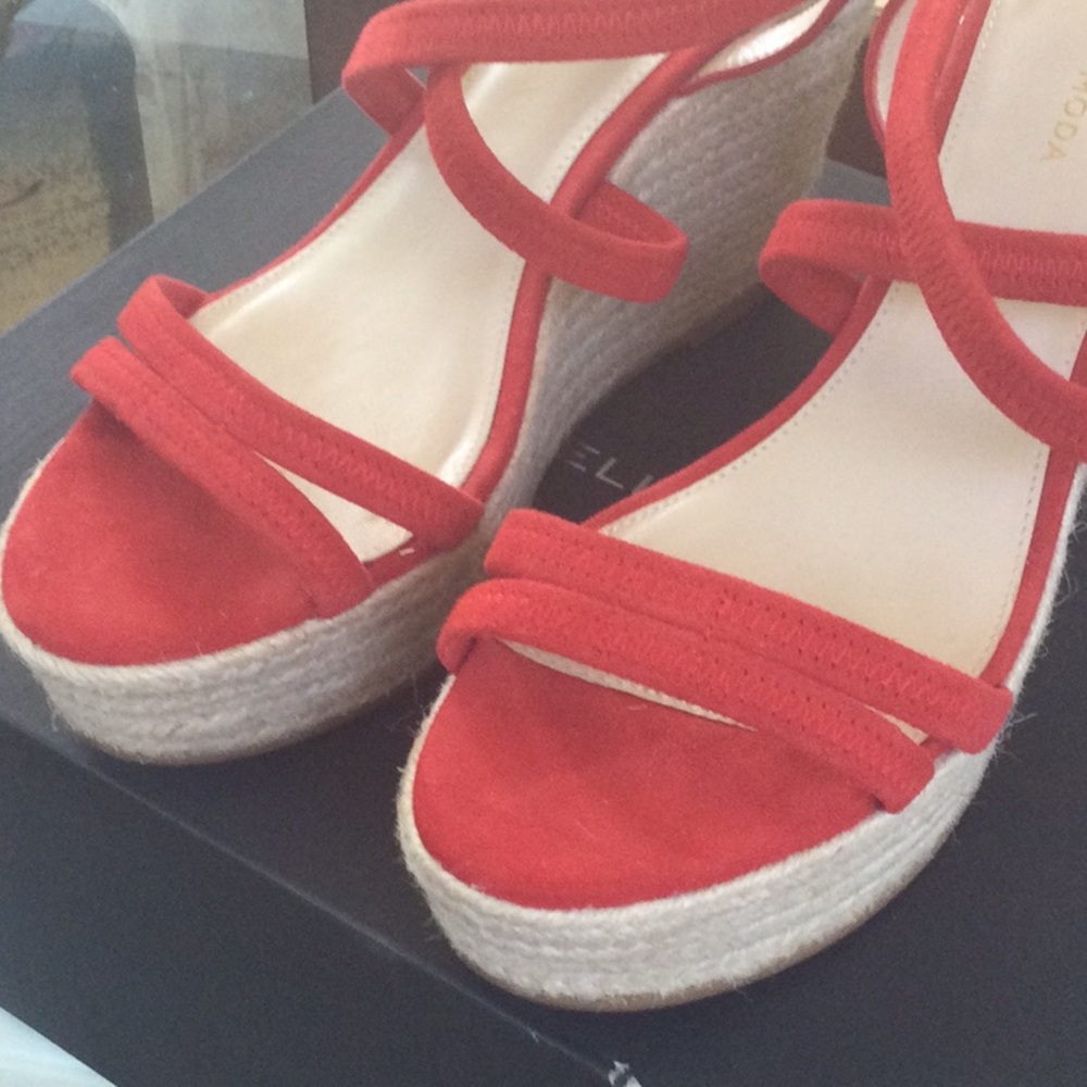 Pelle Moda Dora Wedge Sandals - Picture 7 of 9